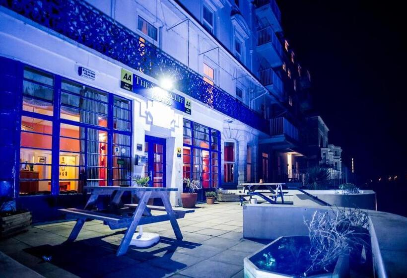 בית מלון כפרי The Southcliff