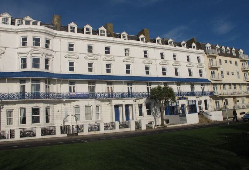 בית מלון כפרי The Southcliff