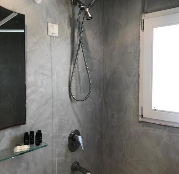 Отель Thera Mare