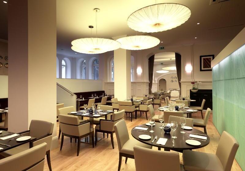 בית מלון כפרי Thistle London Holborn