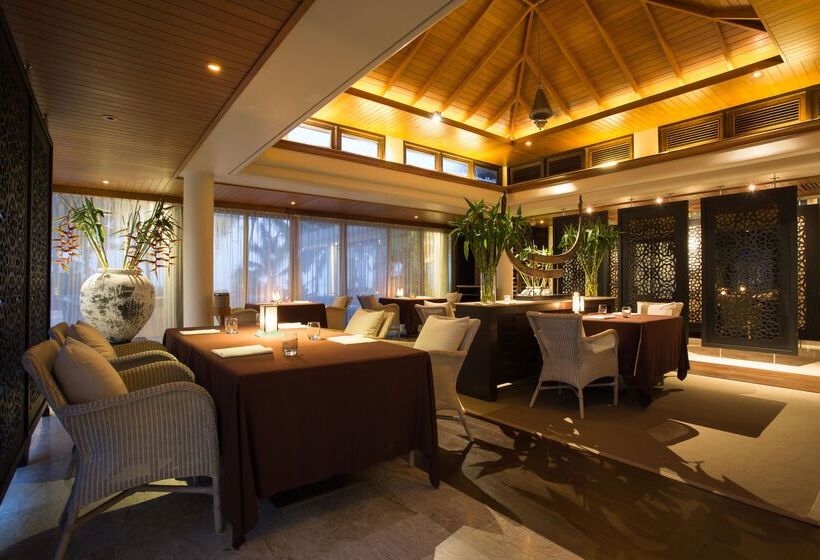 בית מלון כפרי Trisara Villas & Residences Phuket