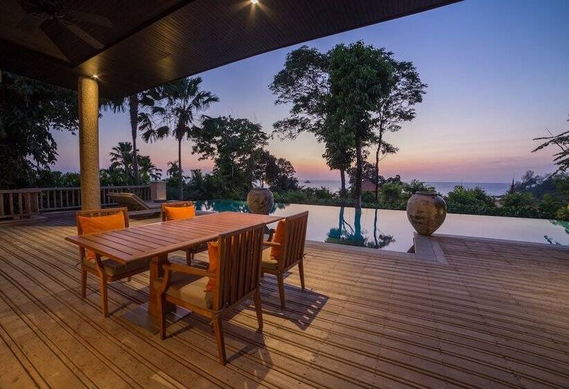 בית מלון כפרי Trisara Villas & Residences Phuket