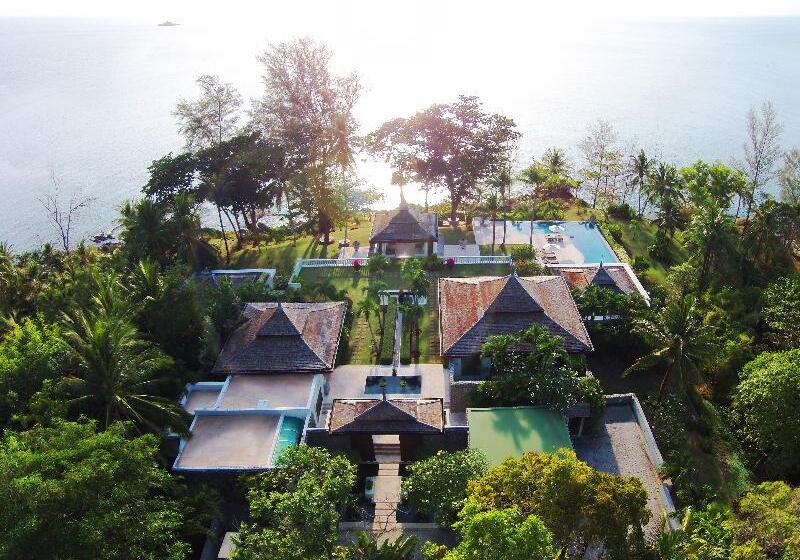 בית מלון כפרי Trisara Villas & Residences Phuket