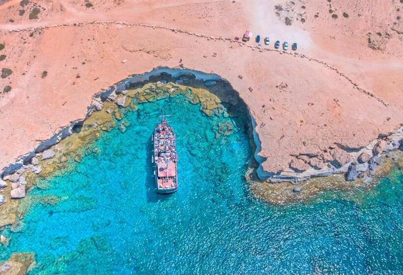 ホテル Tsokkos Gardens