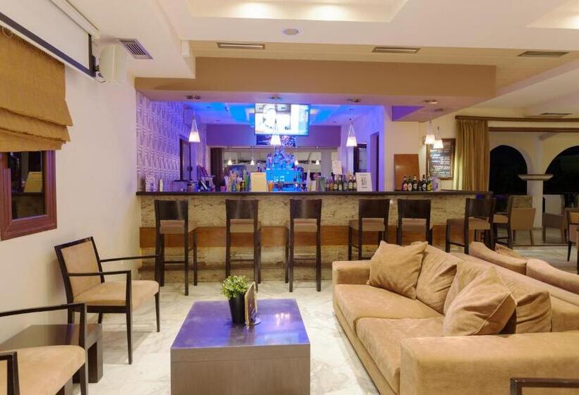 Venus Hotel & Suites