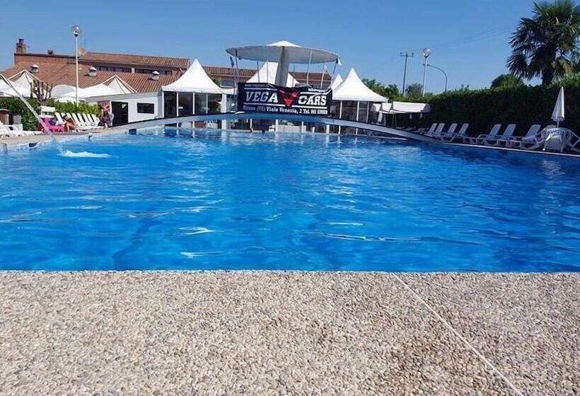 בית מלון כפרי Villa Isabela