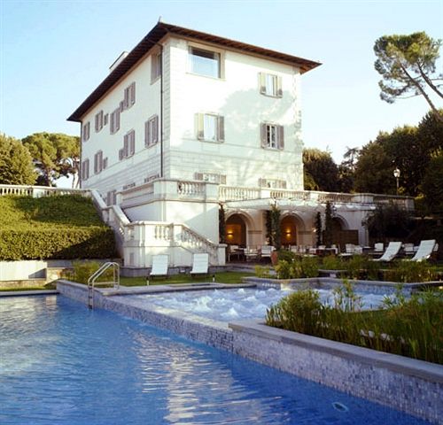 هتل Villa La Vedetta