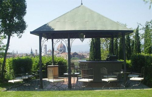 هتل Villa La Vedetta