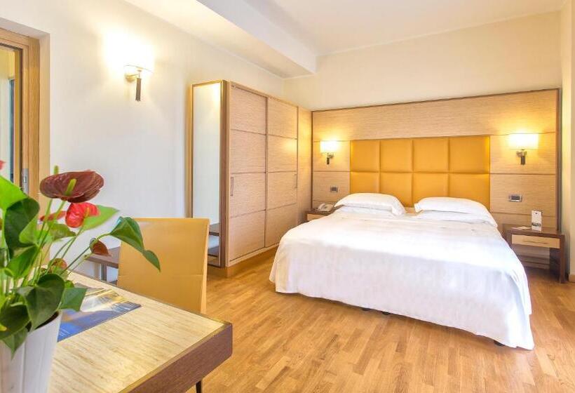 فندق Virgilio Grand