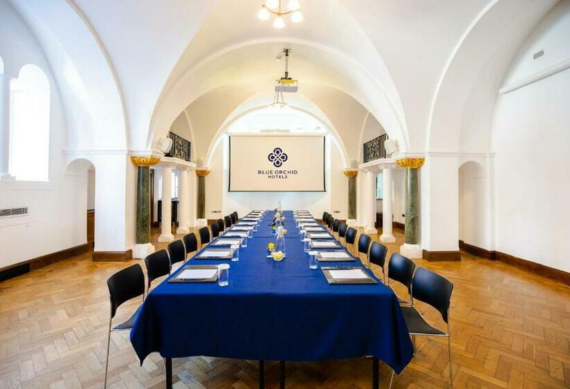 Wellington Hotel By Blue Orchid