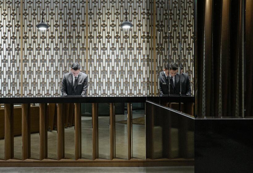 فندق Wyndham Grand Athens