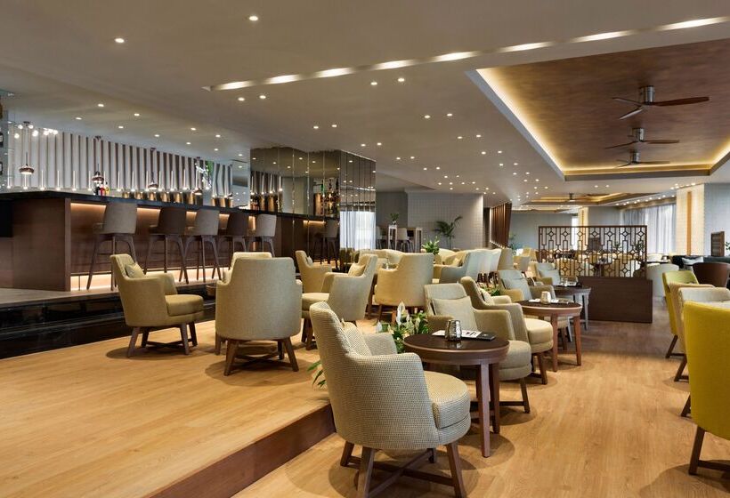 فندق Wyndham Grand Athens