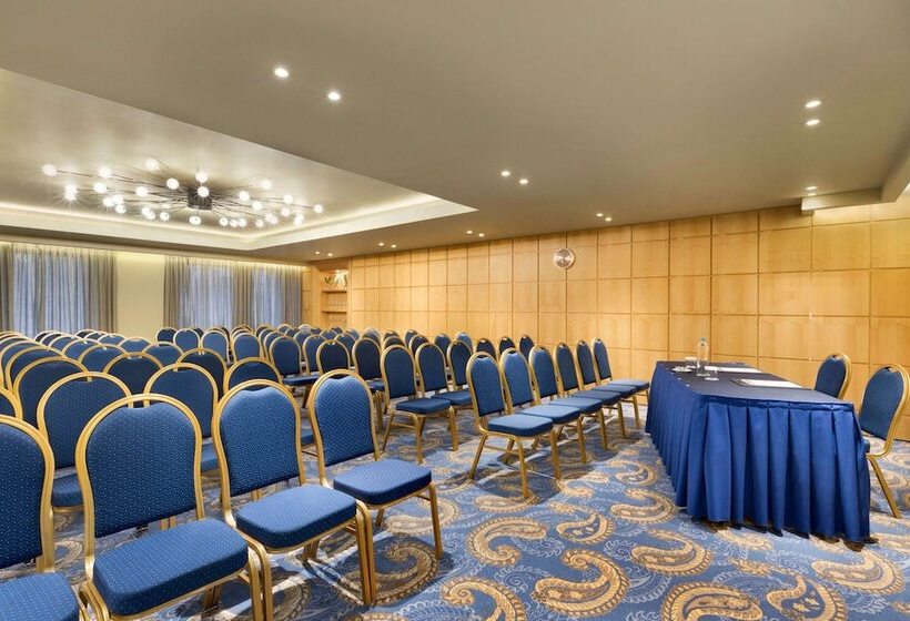 فندق Wyndham Grand Athens