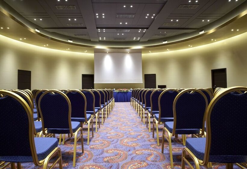 فندق Wyndham Grand Athens