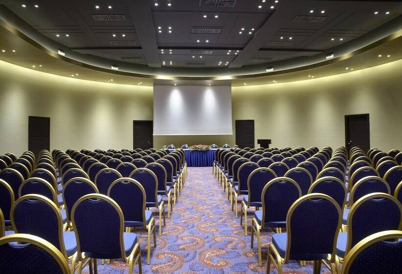 فندق Wyndham Grand Athens