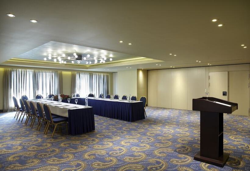 فندق Wyndham Grand Athens