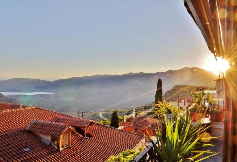 Iniohos Hotel Restaurant