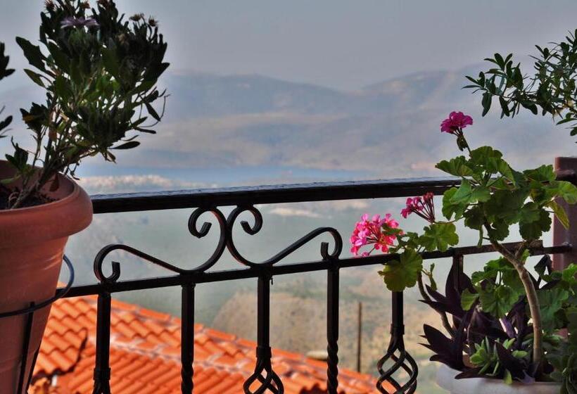 Iniohos Hotel Restaurant