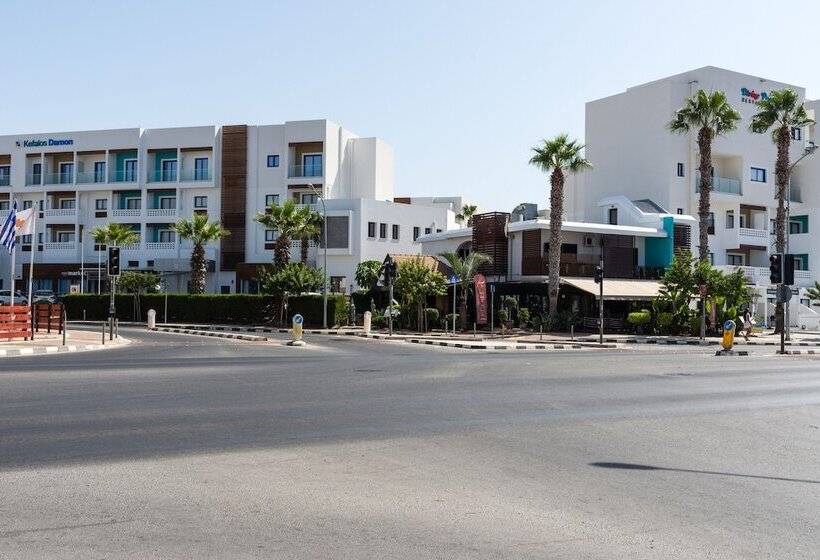 Kefalos Damon Hotel Apartments