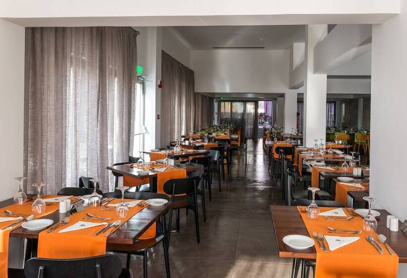 Kefalos Damon Hotel Apartments