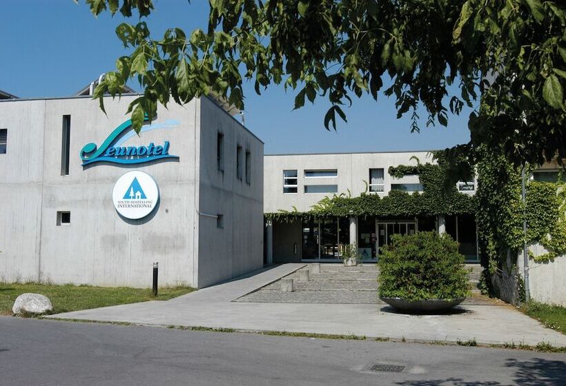 Lausanne Youth Hostel Jeunotel