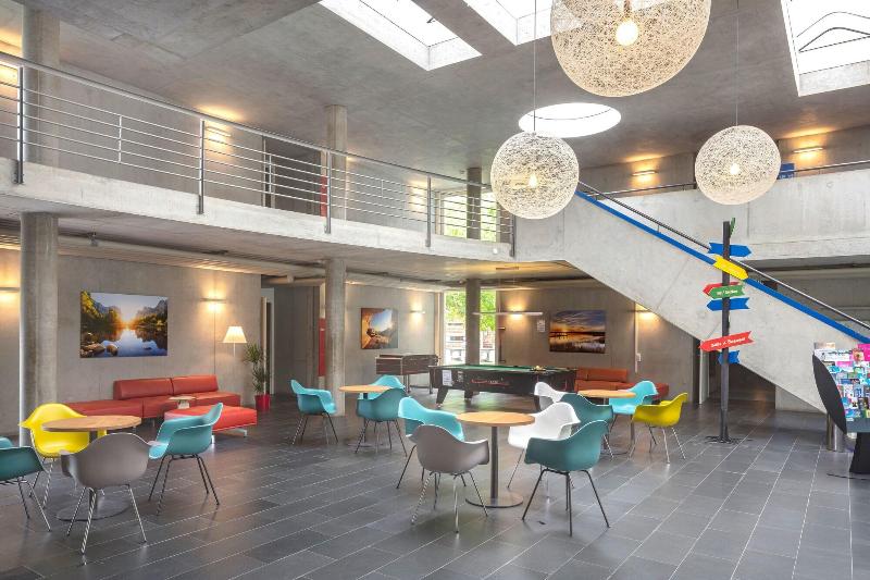 Lausanne Youth Hostel Jeunotel