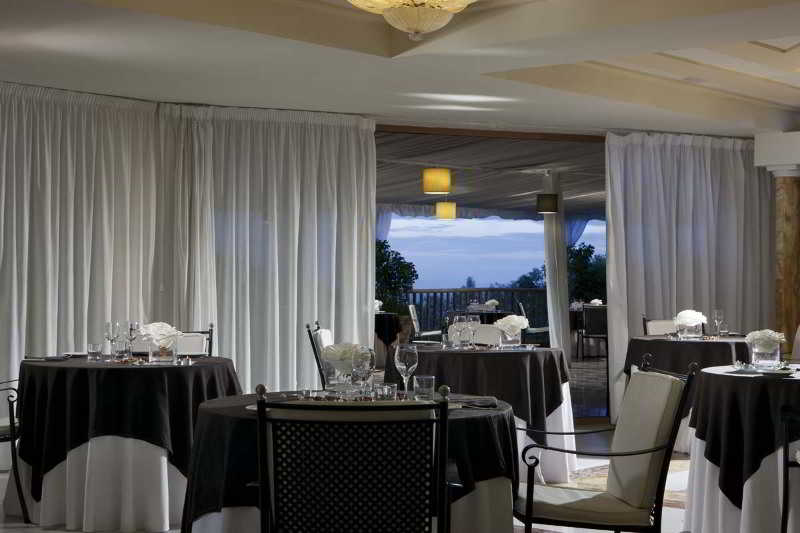 Nastro Azzurro Resort