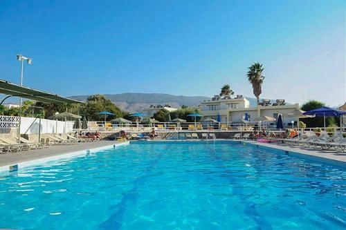Niriides Beach Hotel