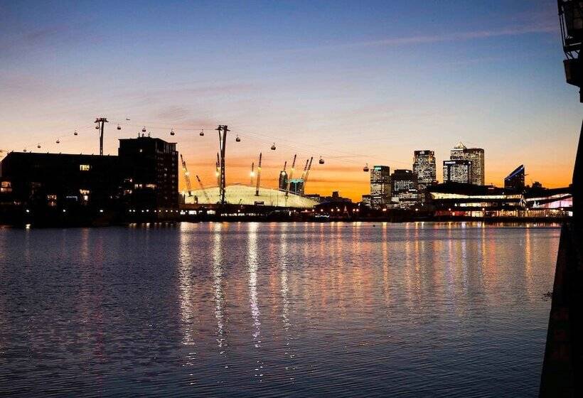 Novotel London Excel