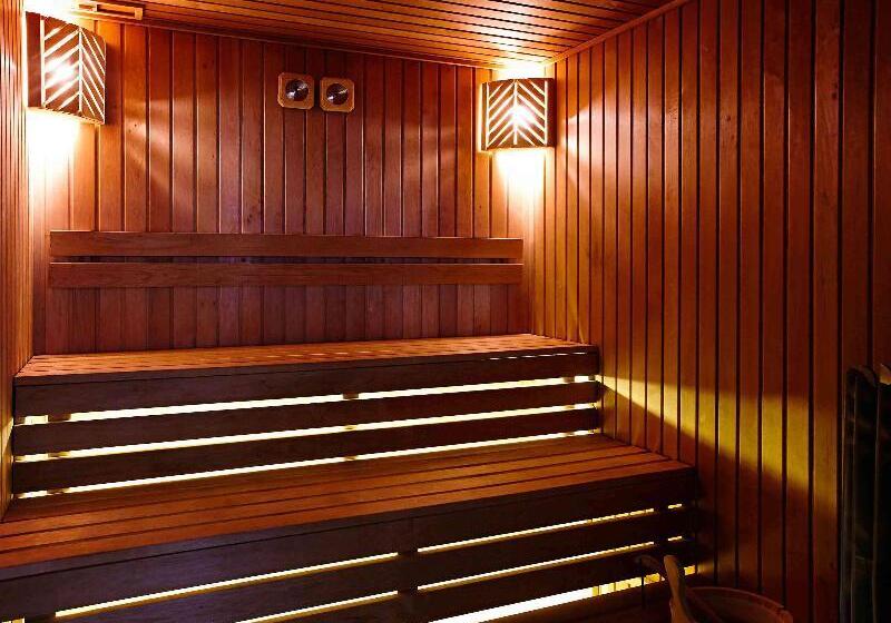 Novotel London Excel