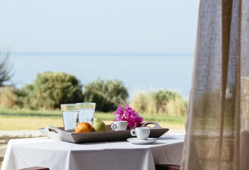 Poseidon Of Paros Hotel & Spa