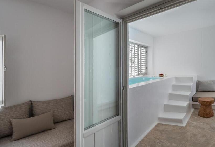 Santorini Kastelli Resort