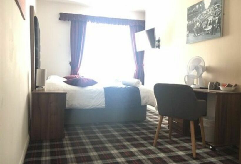 The Huddersfield Hotel