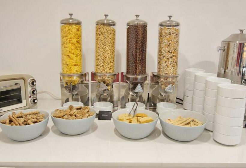 Отель Boss Boutique Athens