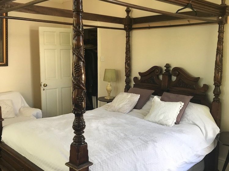 Резиденция Kynsham House