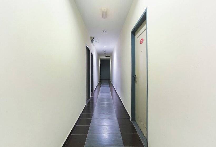 De Hotel By Oyo Rooms