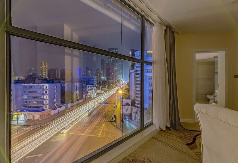 Hollyston Hotel Of Chengdu