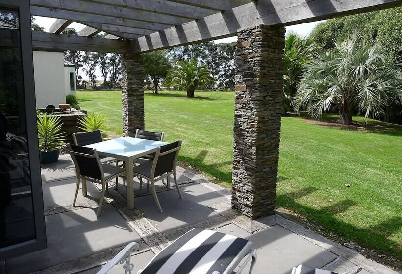 酒店 Bream Bay Lodge