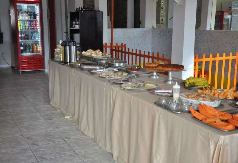 בית מלון כפרי Diamantina Palace