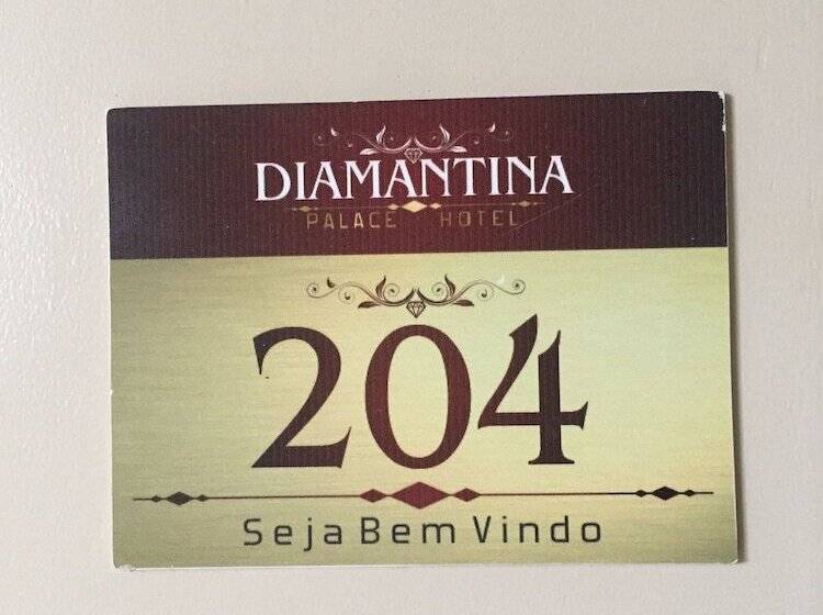 בית מלון כפרי Diamantina Palace