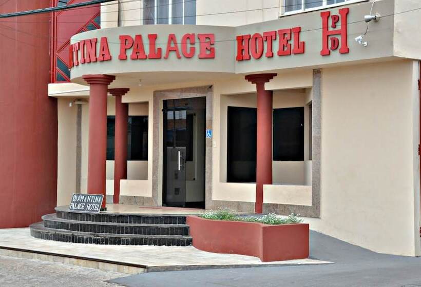 בית מלון כפרי Diamantina Palace