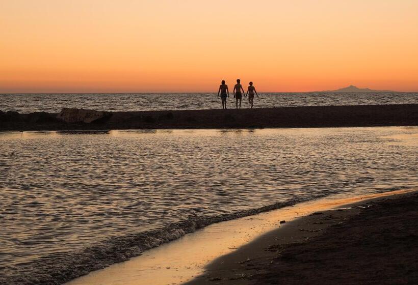 هتل Gitavillage Argentario