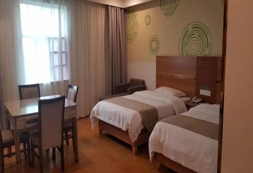 Отель Greentree Inn Fuzhou Eastern Capital Express