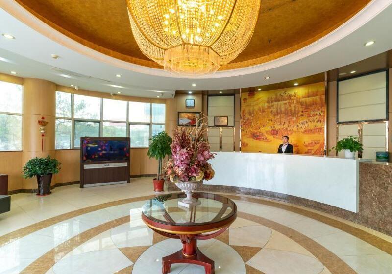 Отель Greentree Inn Jiangsu Suzhou Shengze Bus Station Business