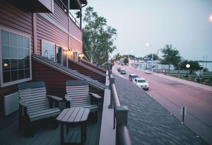 ホテル Inn On Water Street