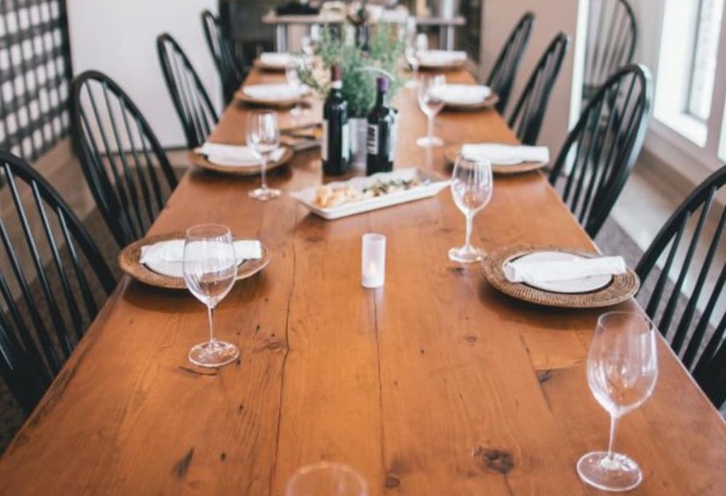 ホテル Inn On Water Street