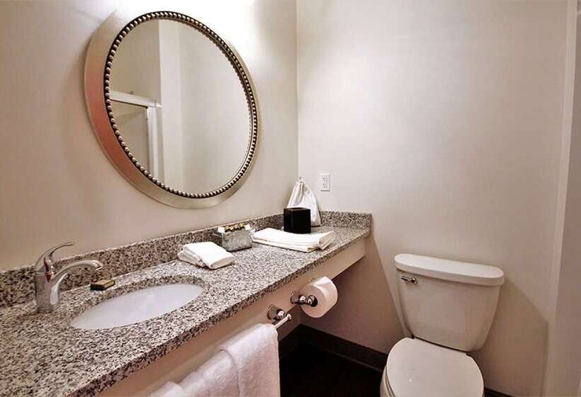 ホテル Inn On Water Street