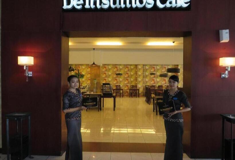 Insumo Palace Hotels & Resorts