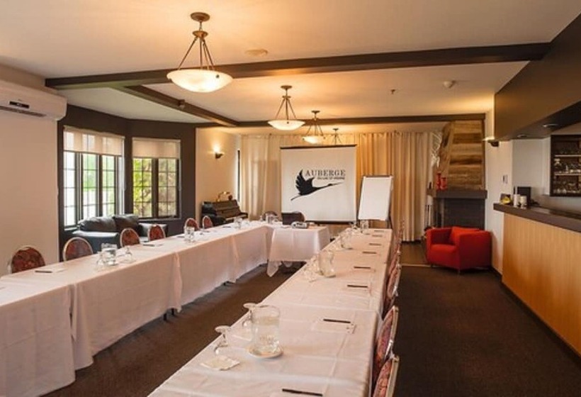 هتل L Auberge Du Lac St Pierre