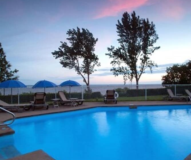 هتل L Auberge Du Lac St Pierre